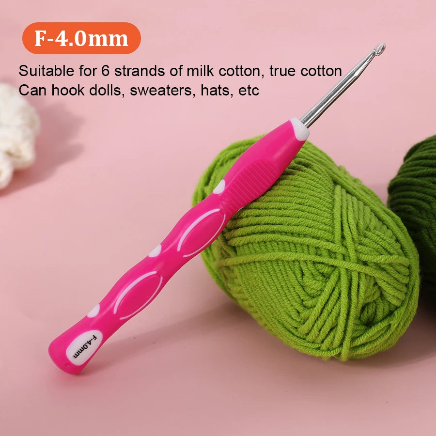 Crochet Hooks, Aluminum with Soft TPR Handles for Sweaters & Scarves