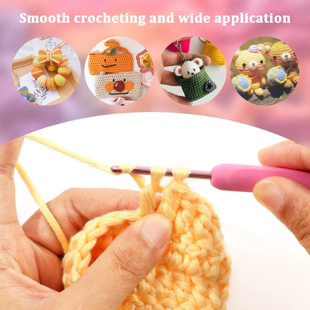 Crochet Hooks, Peach Pink Soft Handles for Handmade Sweaters & Scarves