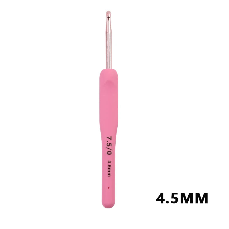 Crochet Hooks, Peach Pink Soft Handles for Handmade Sweaters & Scarves
