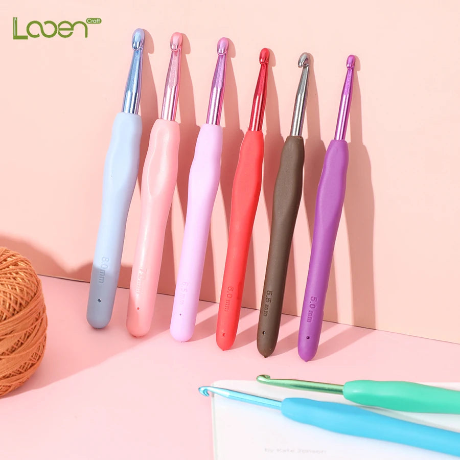 Crochet Hooks, Aluminum Set with Soft TPR Handles for Handmade Scarves