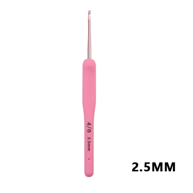 Crochet Hooks, Peach Pink Soft Handles for Handmade Sweaters & Scarves