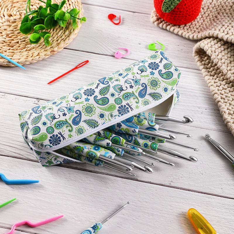 Crochet Hooks, Soft TPR Handles for Sweaters & Handmade Yarn Projects