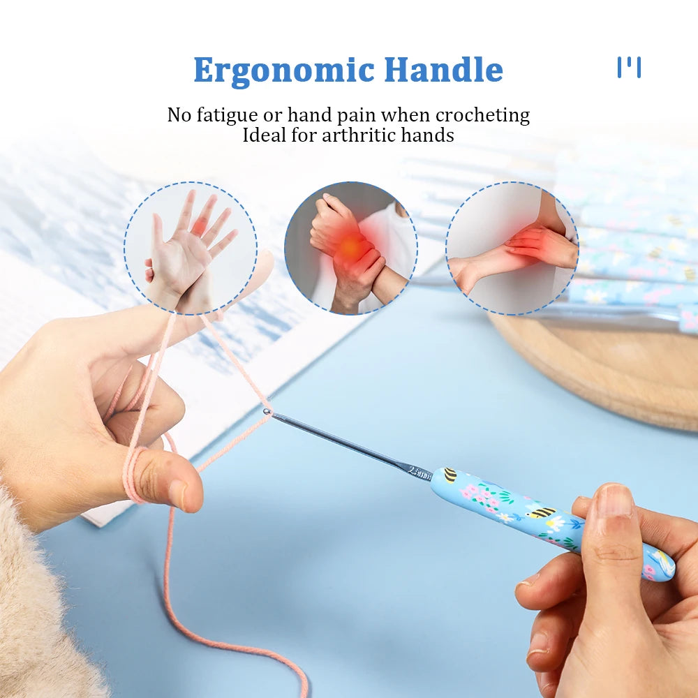 Crochet Hook, Bee Print Handle for Beginners & Handmade Yarn Projects