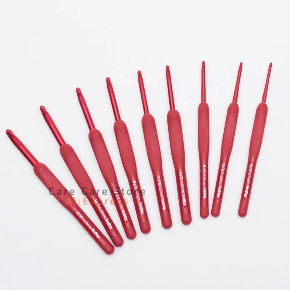 Crochet Hook, Tulip Etimo Red for Handmade Yarn & Needlework Projects