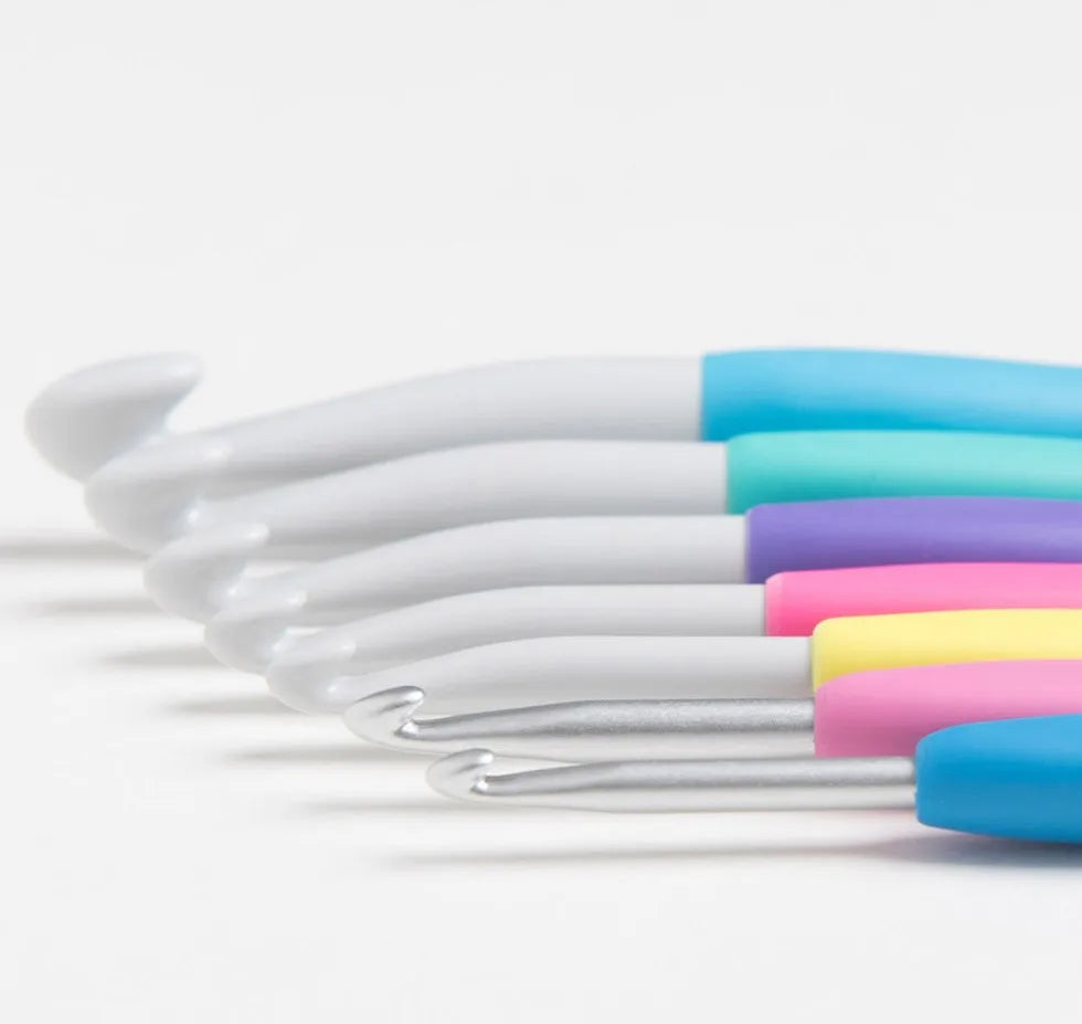 Crochet Hook, Clover Amure for Handmade Yarn Crafts & Needlework Projects