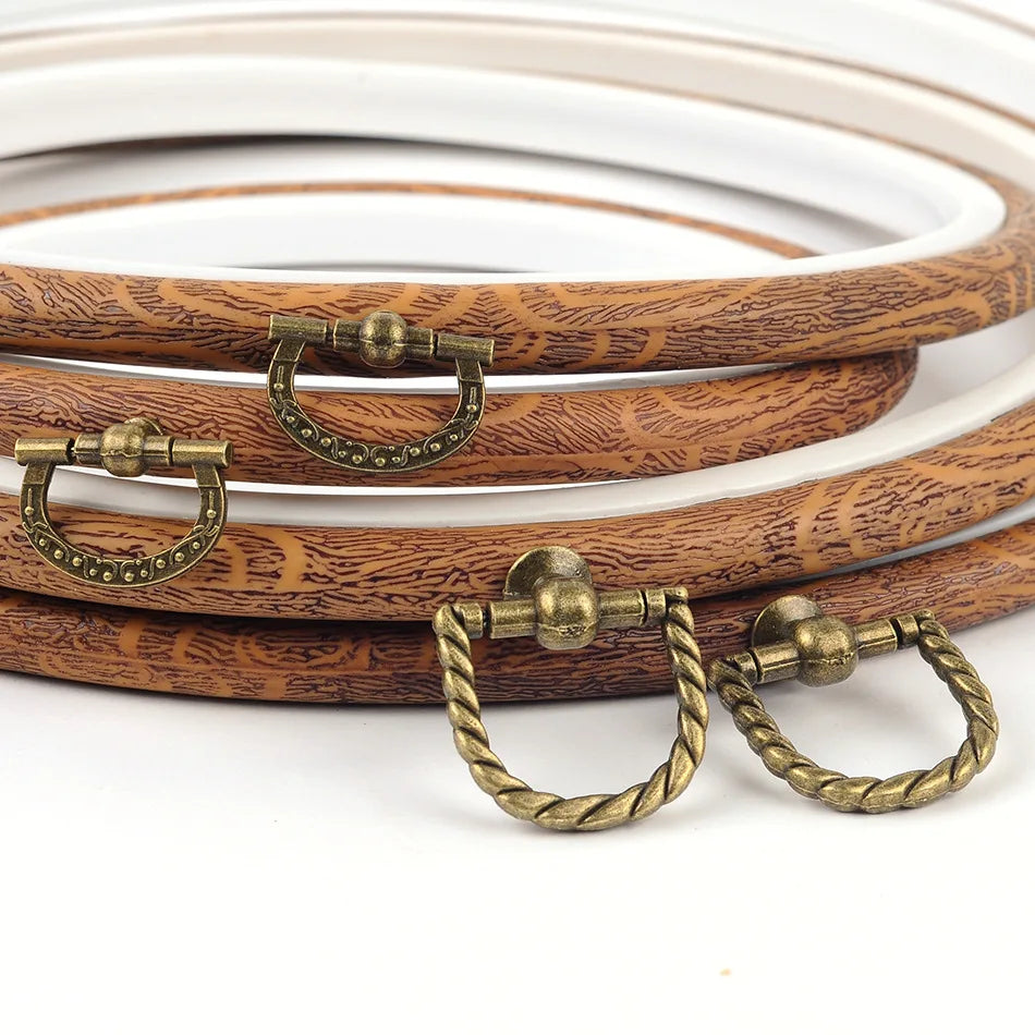 Embroidery Hoop, Wood-Effect Ring for Cross-Stitch & Needlecraft Projects