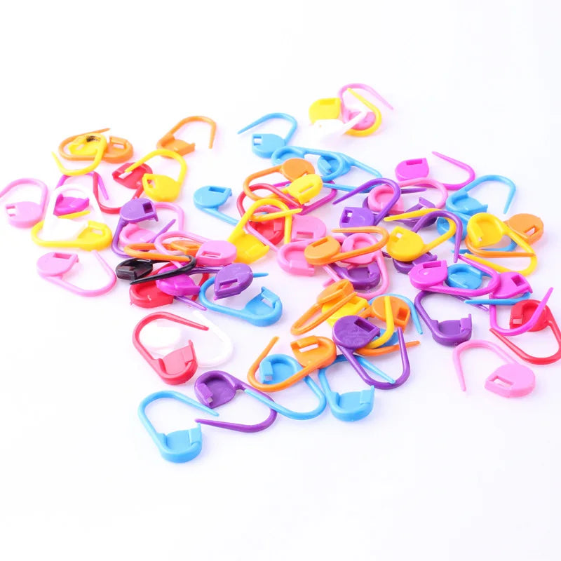 Stitch Markers, Plastic Locking Clips for Knitting & Crochet Yarn Projects