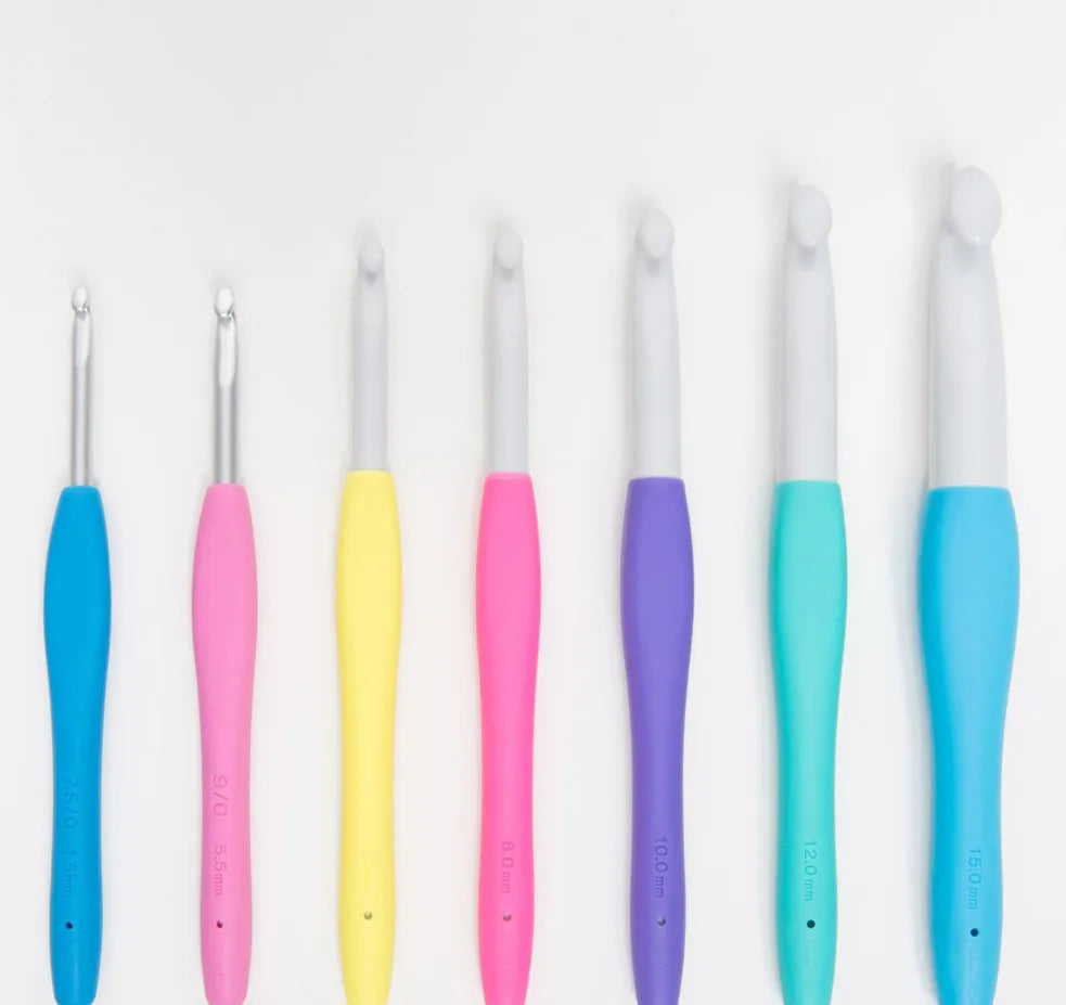 Crochet Hook, Clover Amure for Handmade Yarn Crafts & Needlework Projects