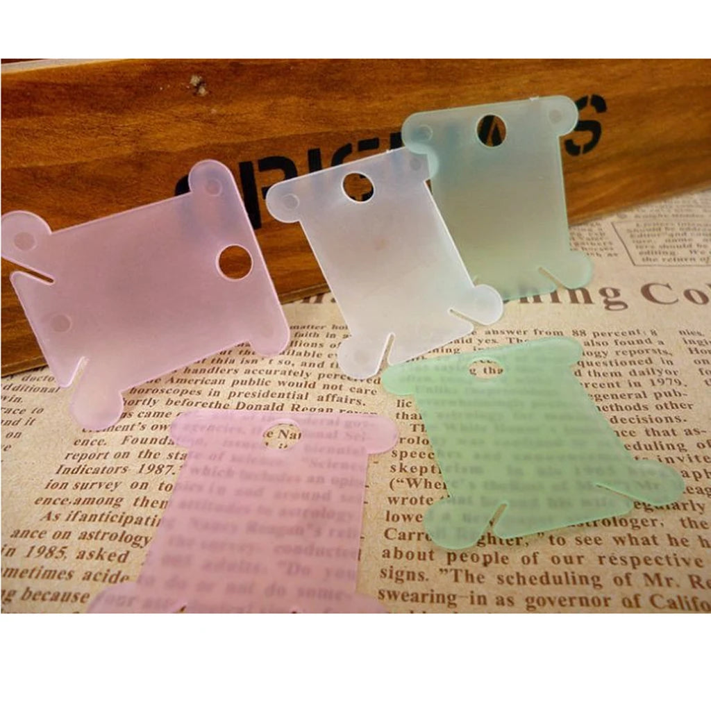 Thread Bobbins, Plastic Rolling Floss Boards for Embroidery & Sewing