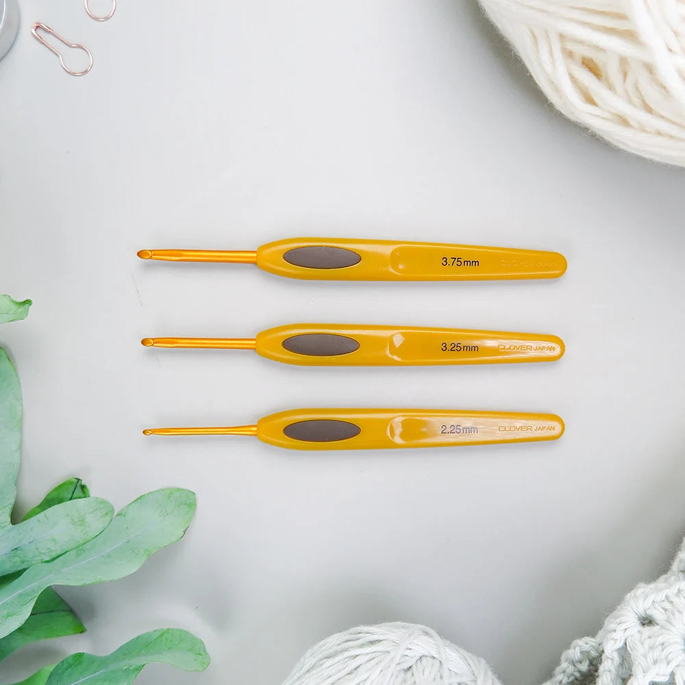 Crochet Hook, Clover for Handmade Yarn Crafts & Needlework Projects