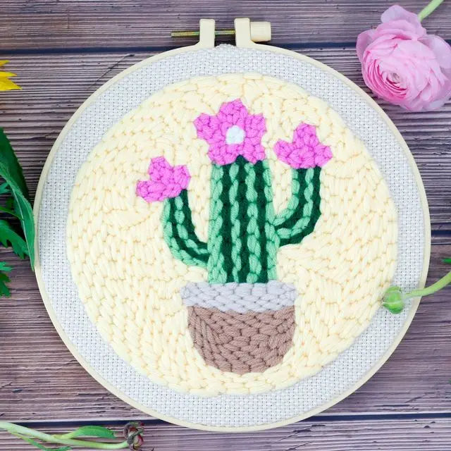 Punch Needle Kit, Flower Designs for Beginner Embroidery & Yarn Painting