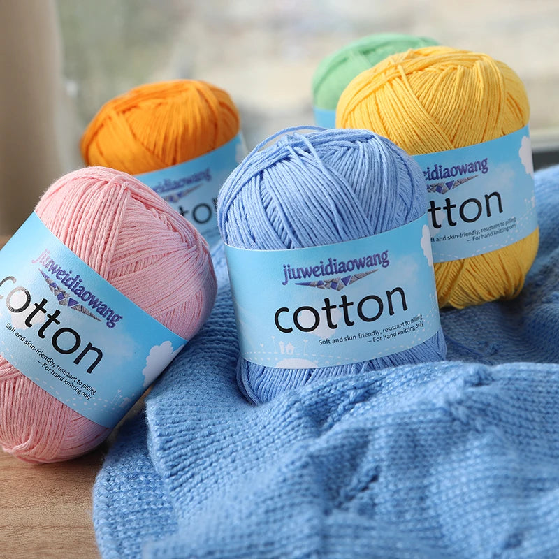 Yarn, Solid Color for Knitting Sweaters, Cushions, Blankets & Craft Projects