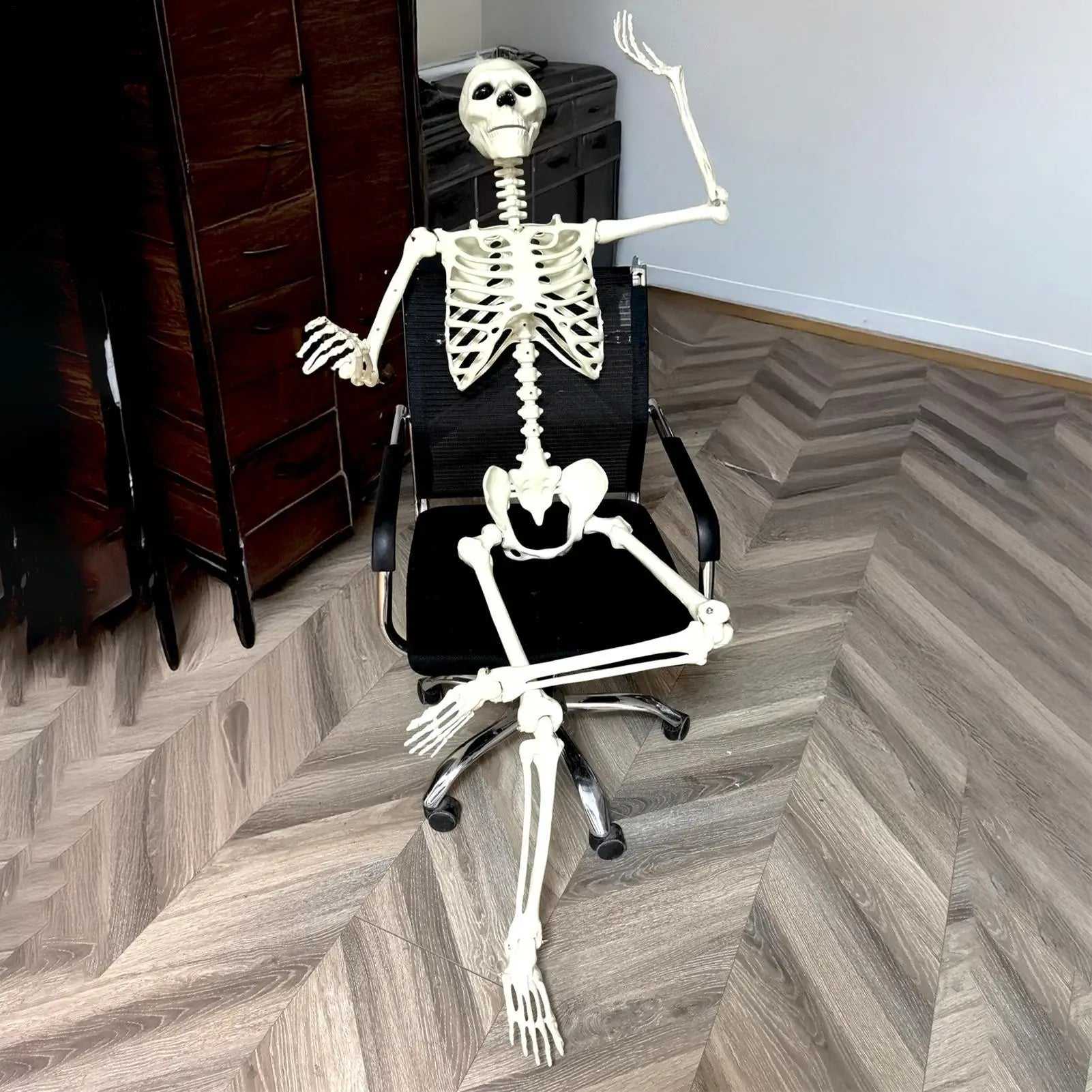 Halloween Realistic Body Bones with Posable Joints  Skull Ornament 35.4"