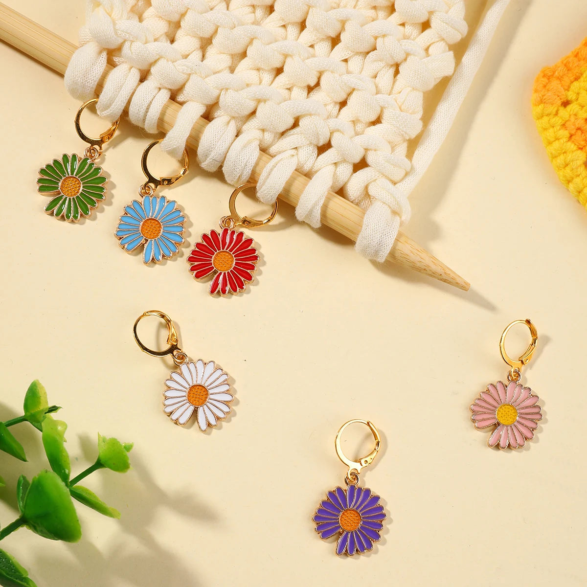 Stitch Markers, Needle Clip & Counter Accessories for Knitting Projects