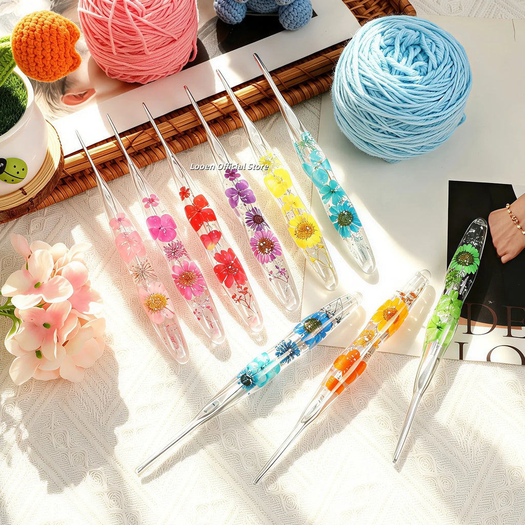 Crochet Hook, Gourd-Shaped Floral Resin Handle for Handmade Yarn Projects