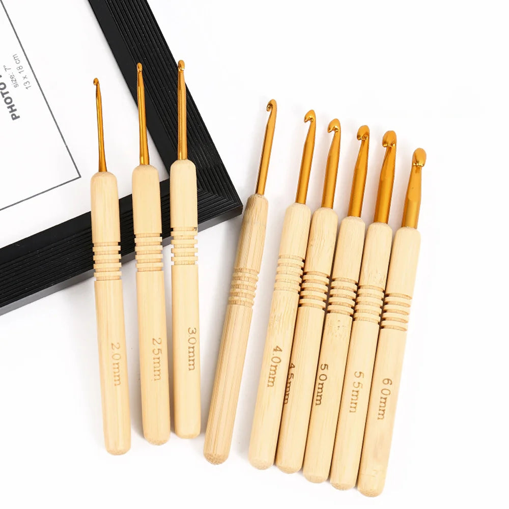 Crochet Hooks, Bamboo Handles for Sweaters, Yarn Crafts & Beginner Crochet