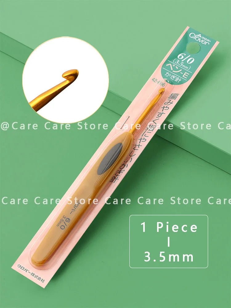 Crochet Hooks, Clover Amure for Handmade Yarn Crafts, Lace & Needlework