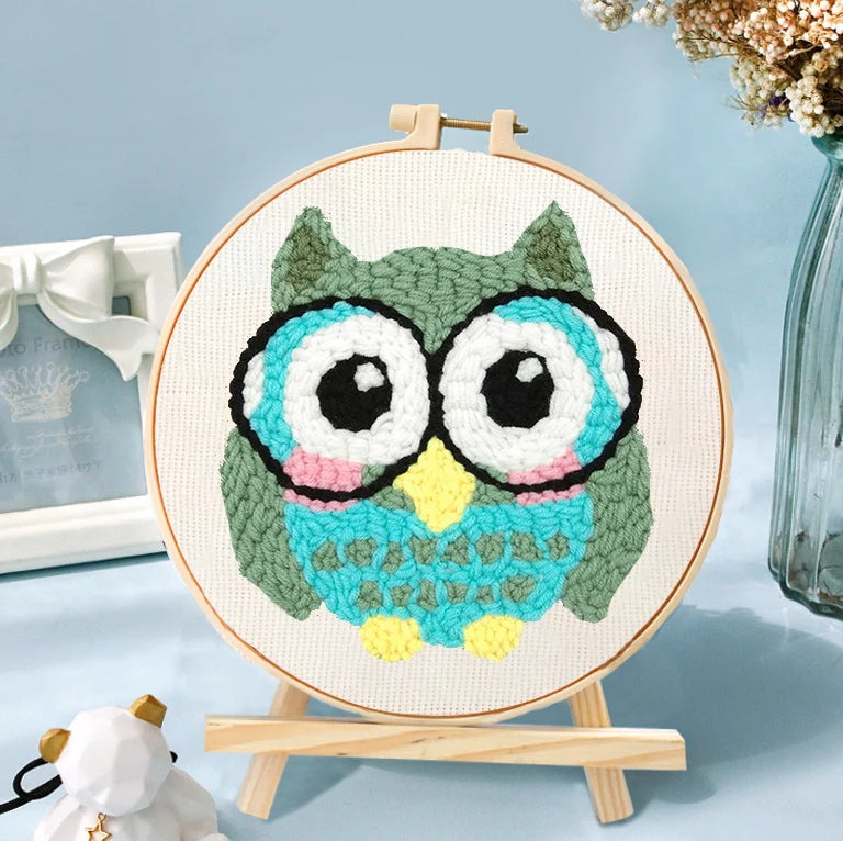 Punch Needle Kit, SDOYUNO Animal Patterns with Yarn & Threader Tools