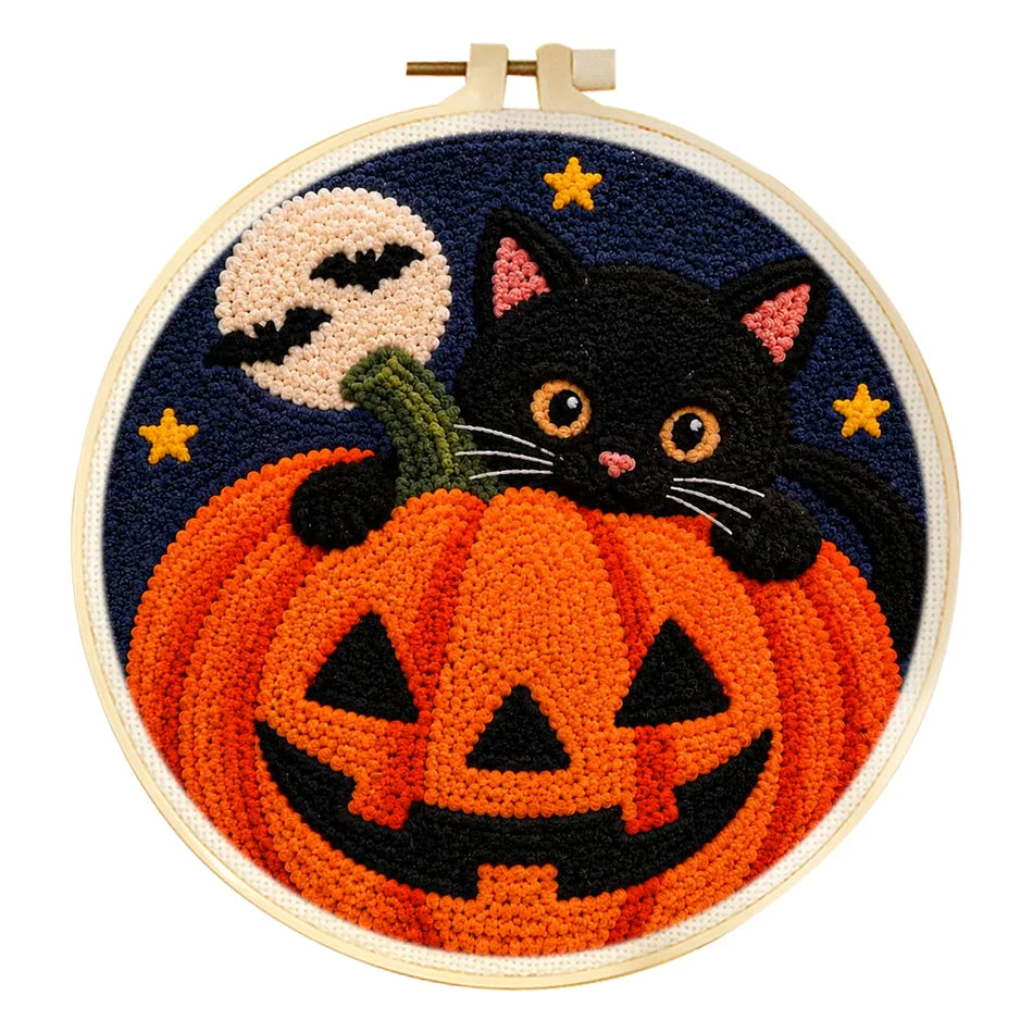 Punch Needle Kit, Halloween Ghost Design with Hoop for Spooky Wall Decor
