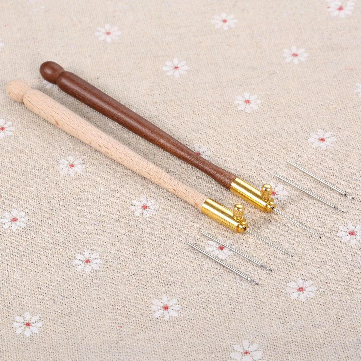 Tambour Embroidery Hook, Luneville-Style with Needles for Beadwork Crafts