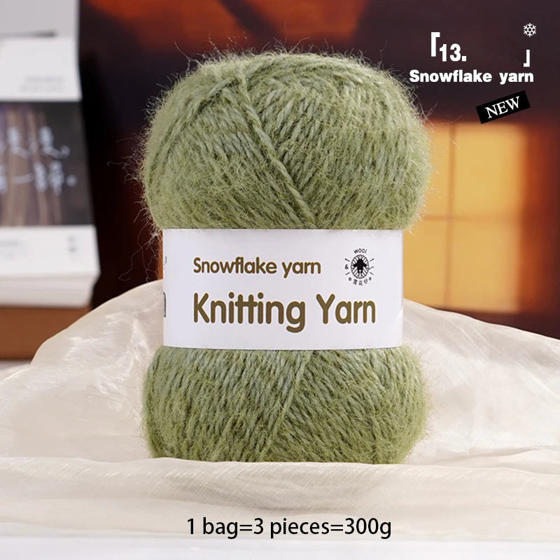 Yarn, Long-Pile Snowflake Texture for Shawls, Sweaters, Hats & Scarves