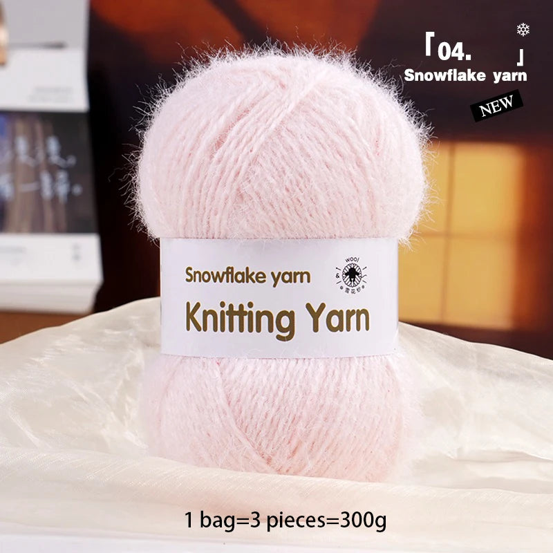 Yarn, Long-Pile Snowflake Texture for Shawls, Sweaters, Hats & Scarves