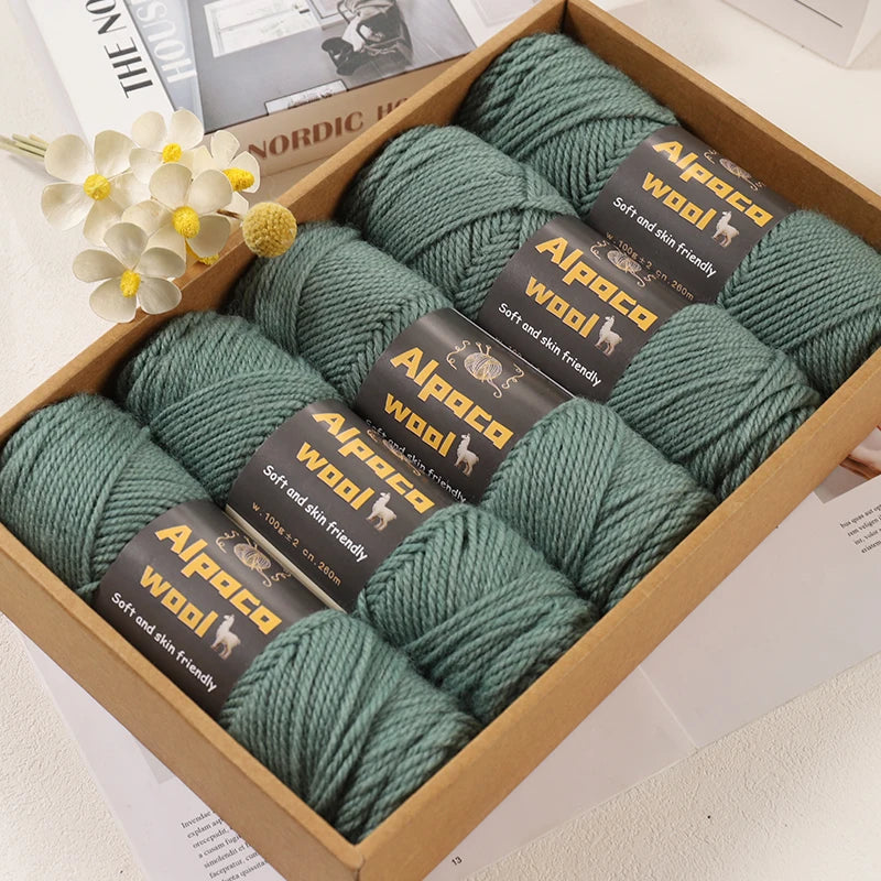 Yarn, Chunky for Knitting Sweaters, Coats, Hats, Gloves & Leg Warmers