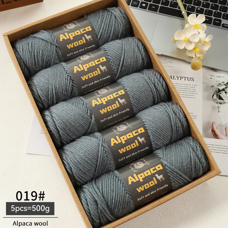 Yarn, Chunky for Knitting Sweaters, Coats, Hats, Gloves & Leg Warmers