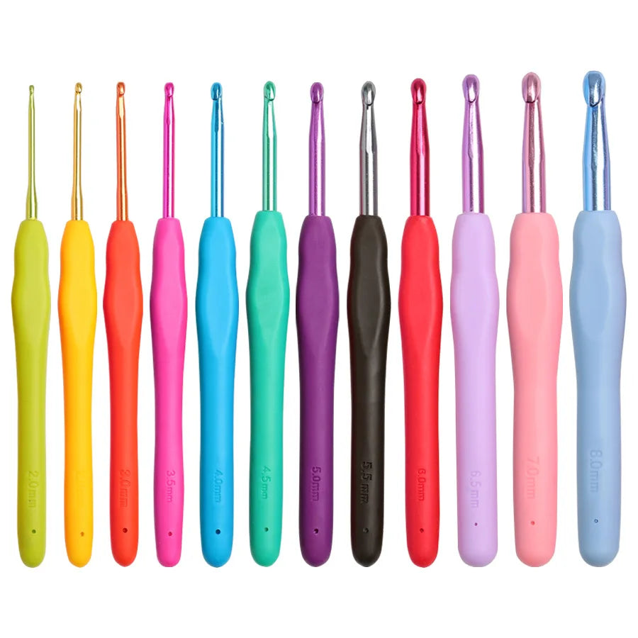 Crochet Hooks, Colorful Aluminum with Soft Grips for Handmade Yarn Crafts
