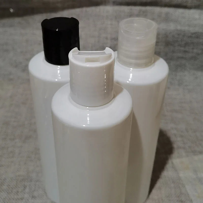 Disc-Top Bottles Empty PET Black White Cosmetic Packaging 30 Pack