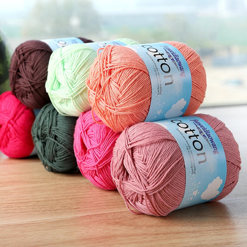 Yarn, Solid Color for Knitting Sweaters, Cushions, Blankets & Craft Projects