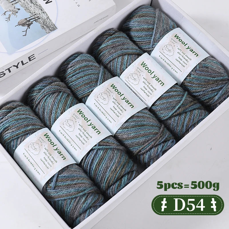 Yarn, Thick Rainbow Gradient for Coats, Scarves, Gloves & Creative Knitwear