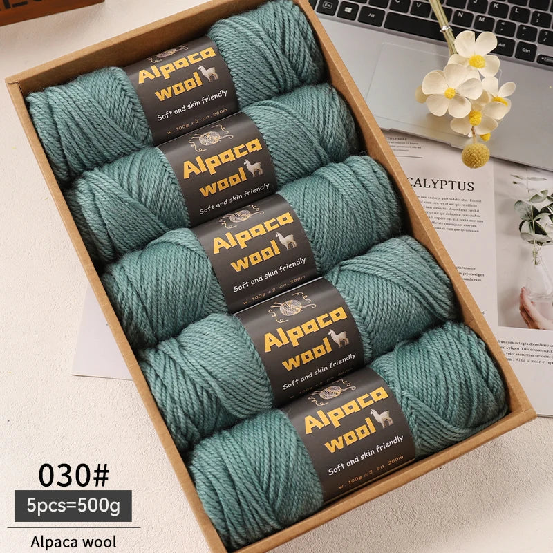 Yarn, Chunky for Knitting Sweaters, Coats, Hats, Gloves & Leg Warmers