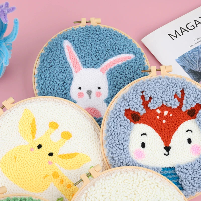 Punch Needle Kit, Christmas Animal Designs for Beginner Embroidery & Gifts