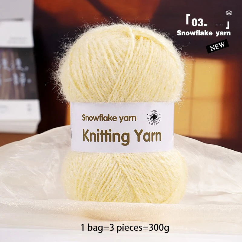 Yarn, Long-Pile Snowflake Texture for Shawls, Sweaters, Hats & Scarves