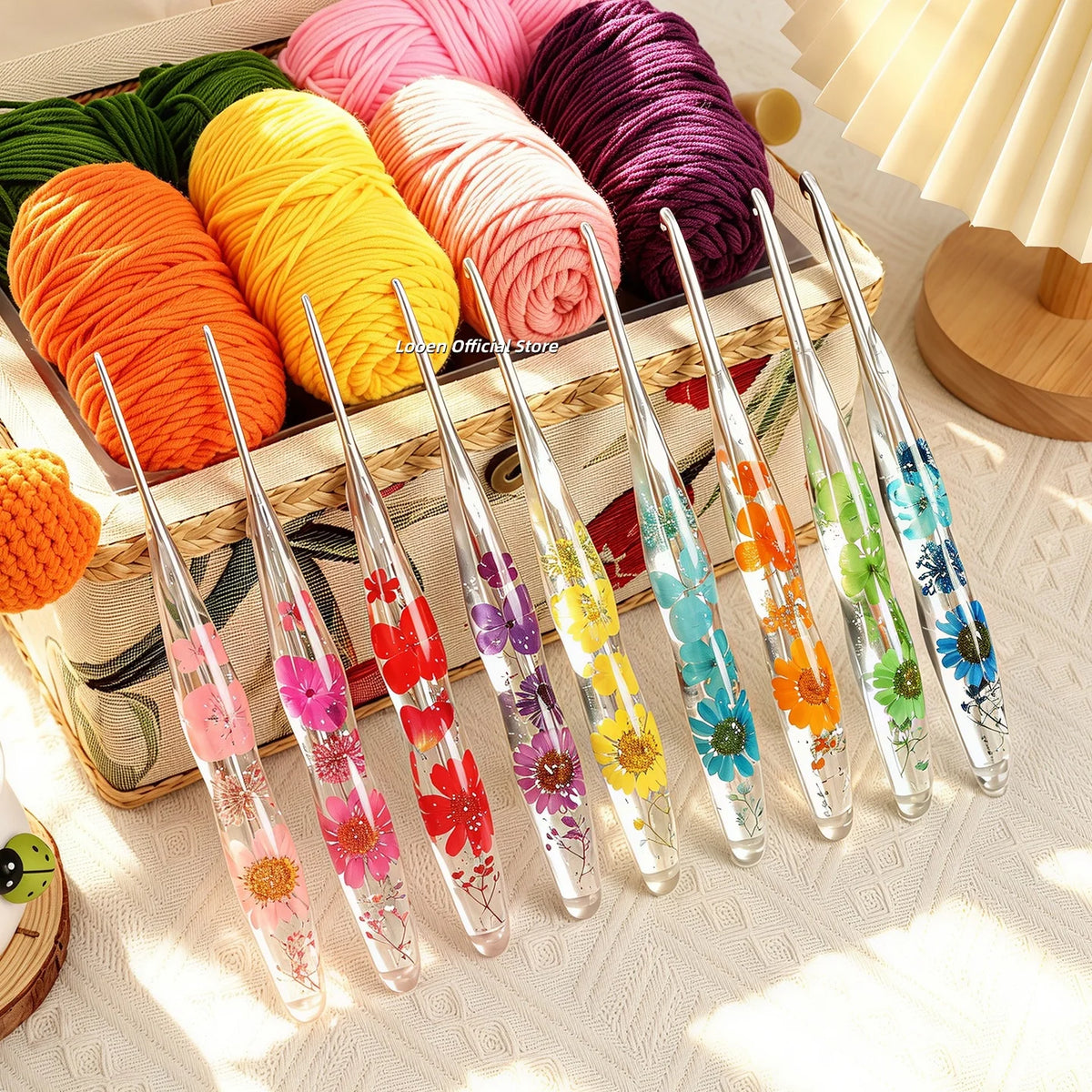 Crochet Hook, Gourd-Shaped Floral Resin Handle for Handmade Yarn Projects