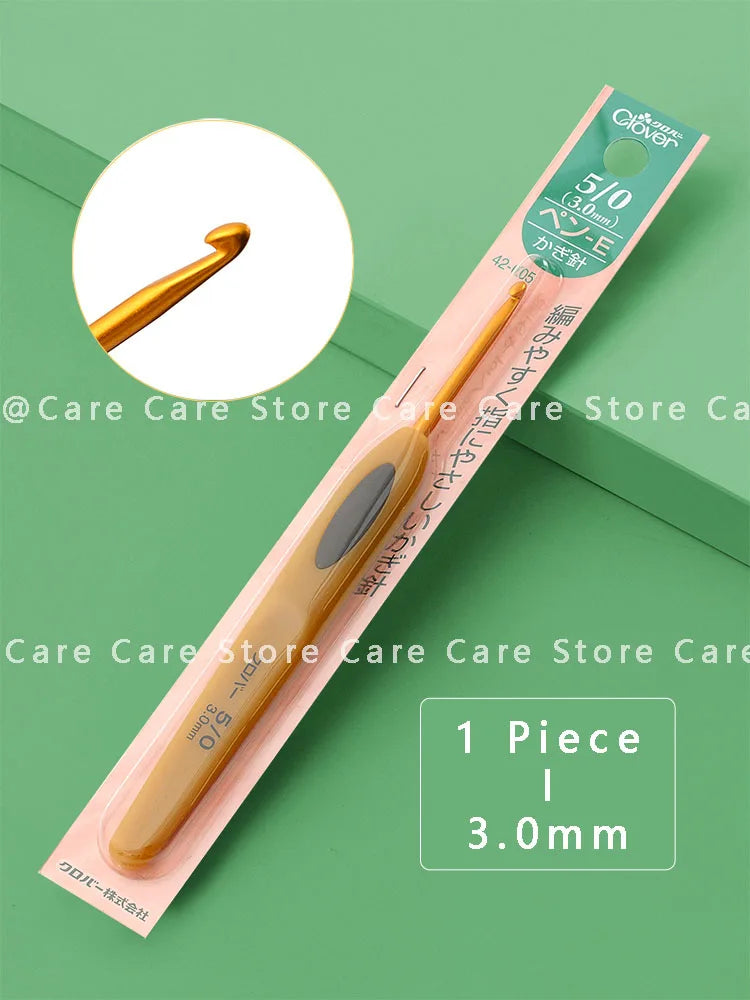 Crochet Hooks, Clover Amure for Handmade Yarn Crafts, Lace & Needlework