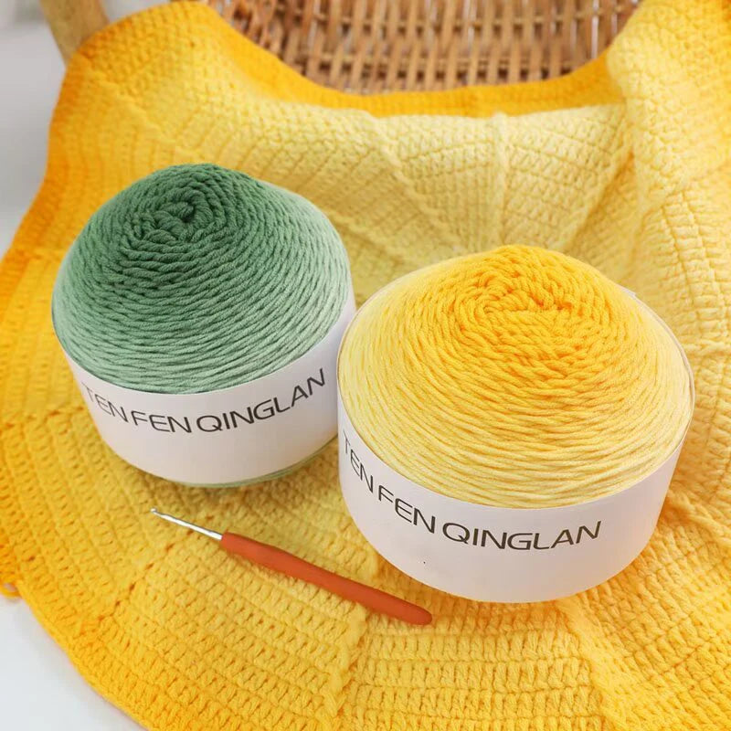 Yarn, Color Options for Handmade Rugs, Sweaters, Scarves, Bags & Crafts