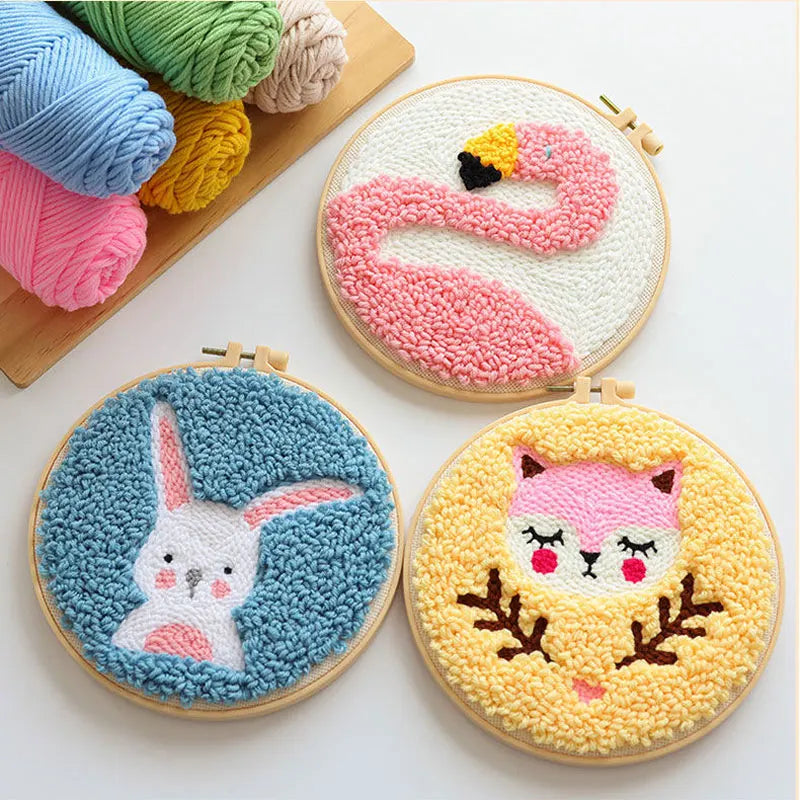 Punch Needle Kit, Christmas Animal Designs for Beginner Embroidery & Gifts