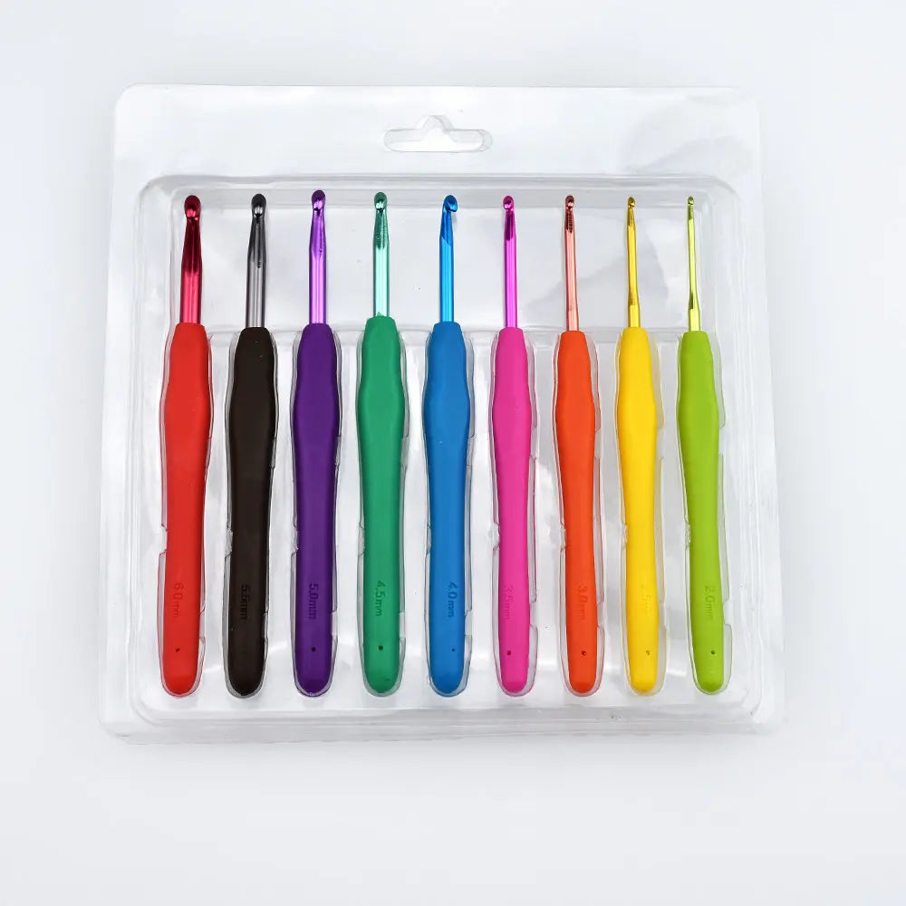 Crochet Hooks, Colorful Aluminum with Soft Grips for Handmade Yarn Crafts