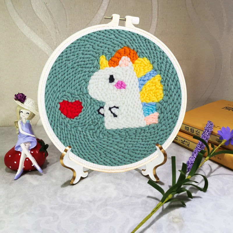 Punch Needle Kit, SDOYUNO Animal Patterns with Yarn & Threader Tools
