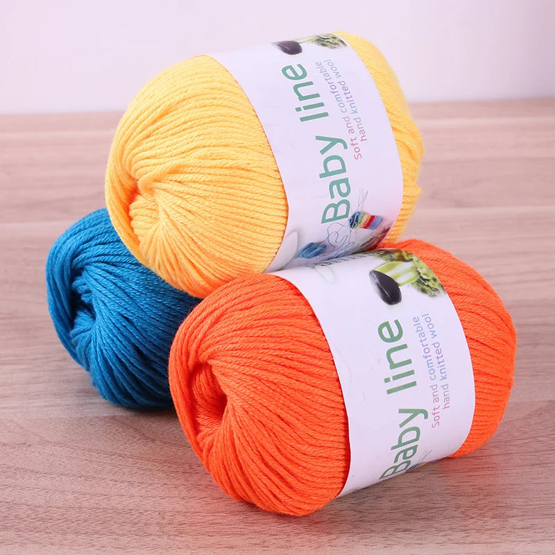 Yarn, Medium-Thick for Handmade Sweaters, Hats, Scarves, Gloves & Shoes