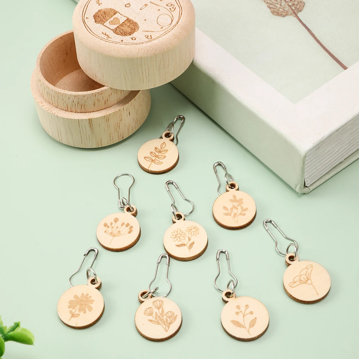 Stitch Counters, Wooden Needle Clips for Knitting & Needlecraft Projects
