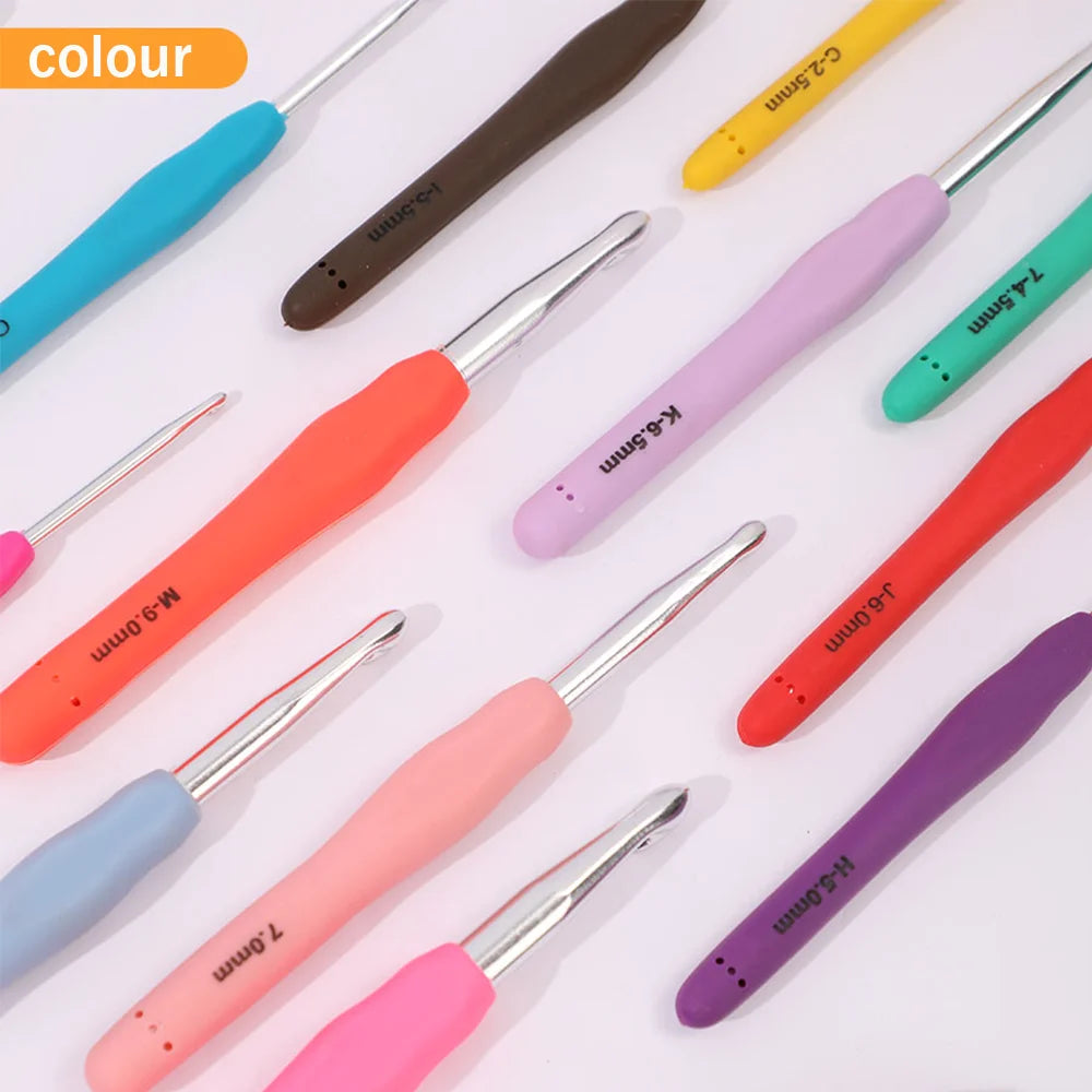 Crochet Hook, Aluminum for Handmade Yarn Crafts & Needlework Projects