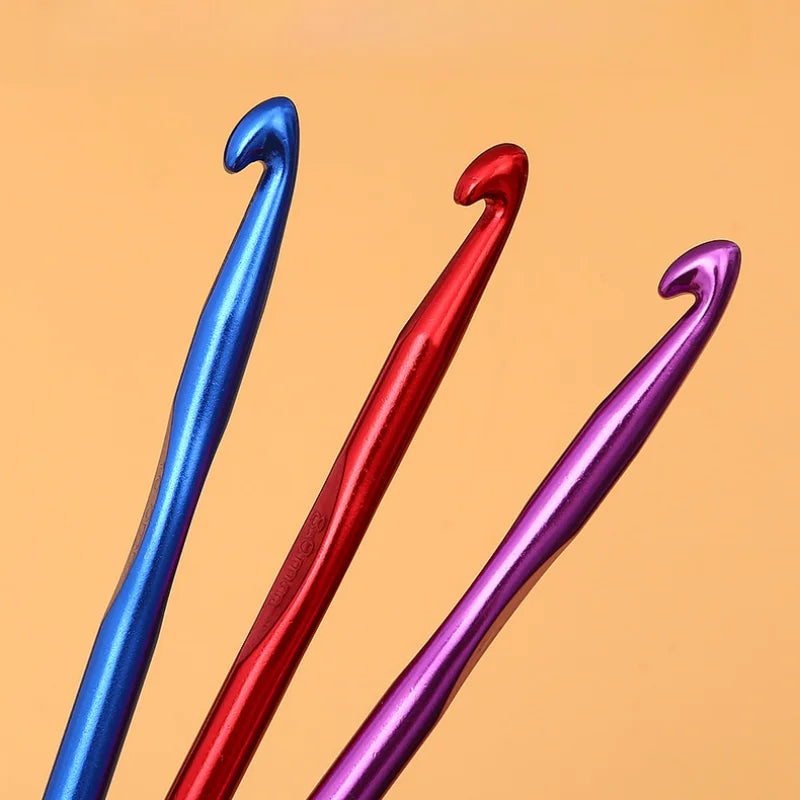 Crochet Hook Set, Colorful Aluminum for Dolls, Sweaters & Handmade Scarves