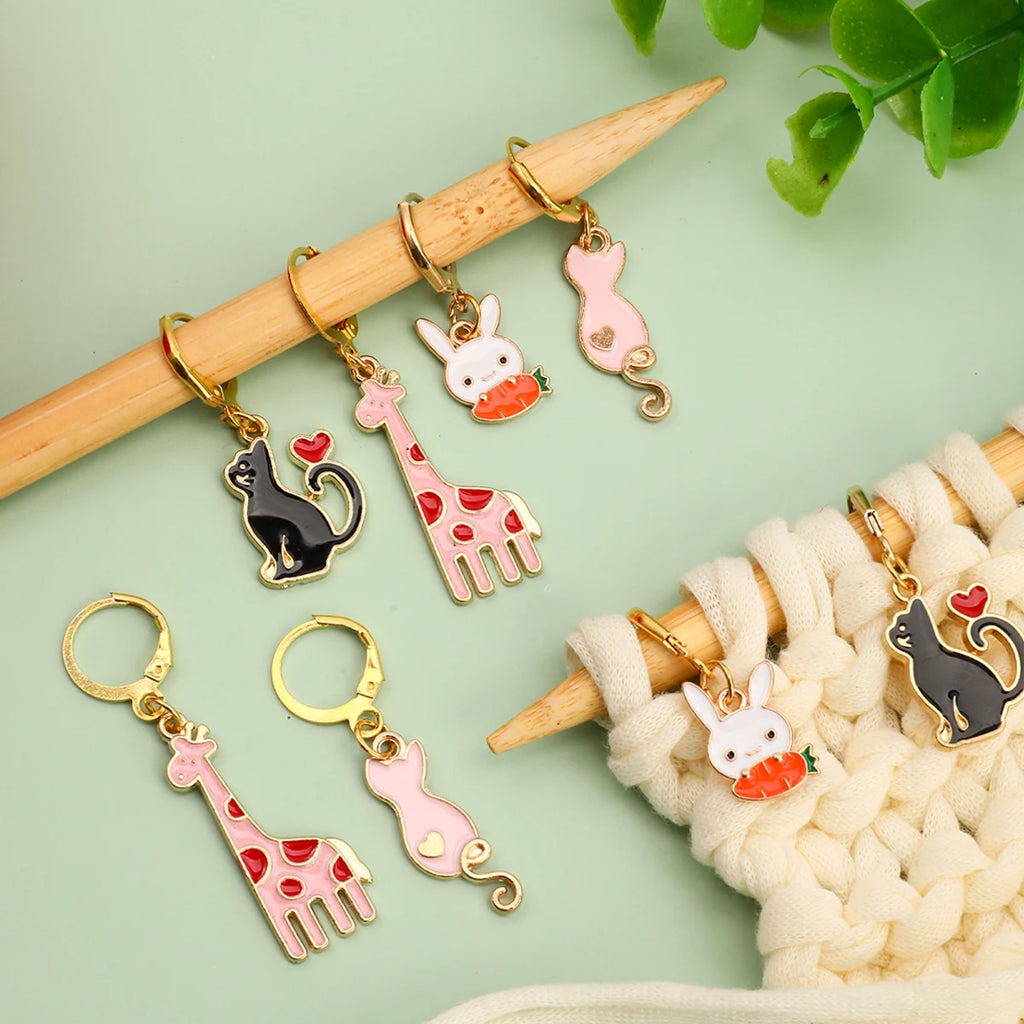 Stitch Markers, Needle Clip & Counter Accessories for Knitting Projects
