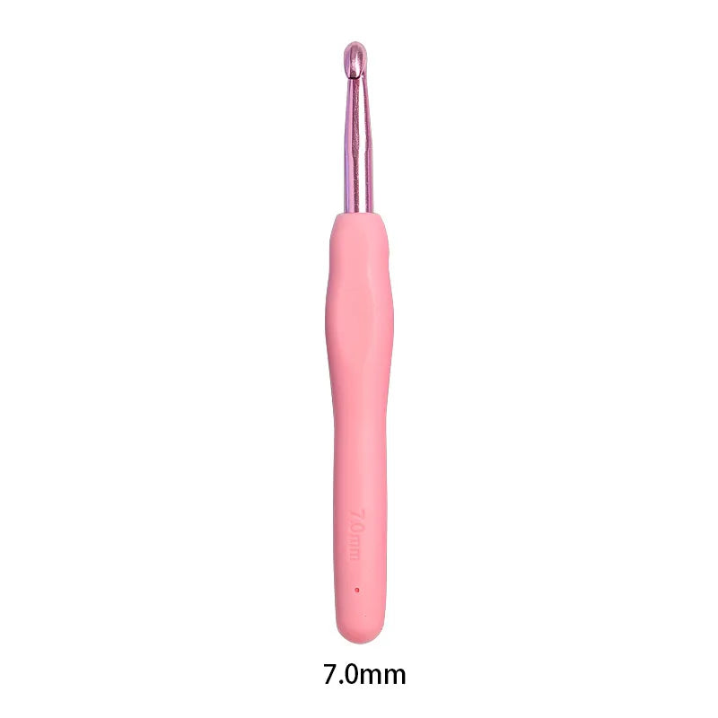 Crochet Hooks, Colorful Aluminum with Soft Grips for Handmade Yarn Crafts