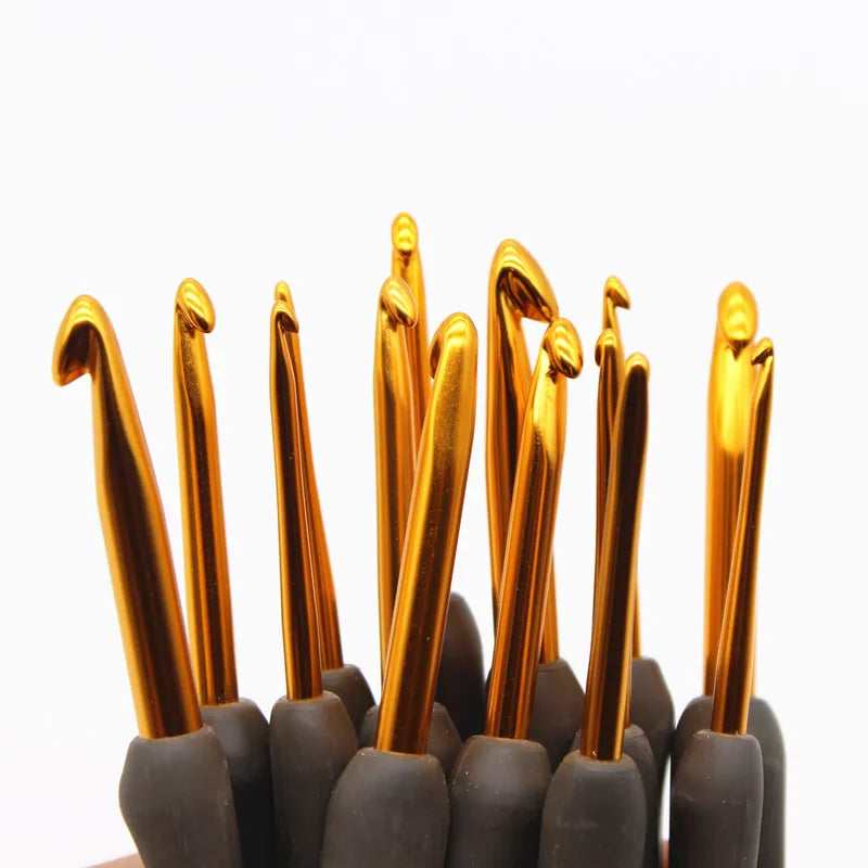 Crochet Hook, Tulip Etimo for Handmade Yarn Crafts & Crochet Accessories