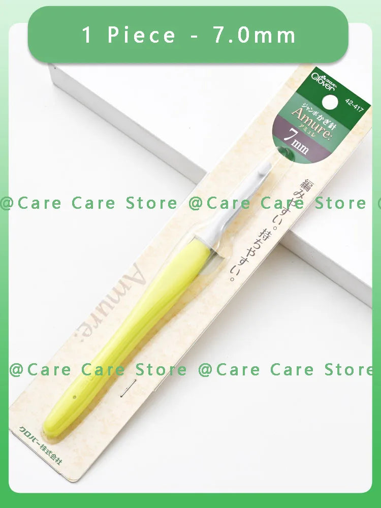 Crochet Hooks, Clover Amure for Handmade Yarn Crafts, Lace & Needlework