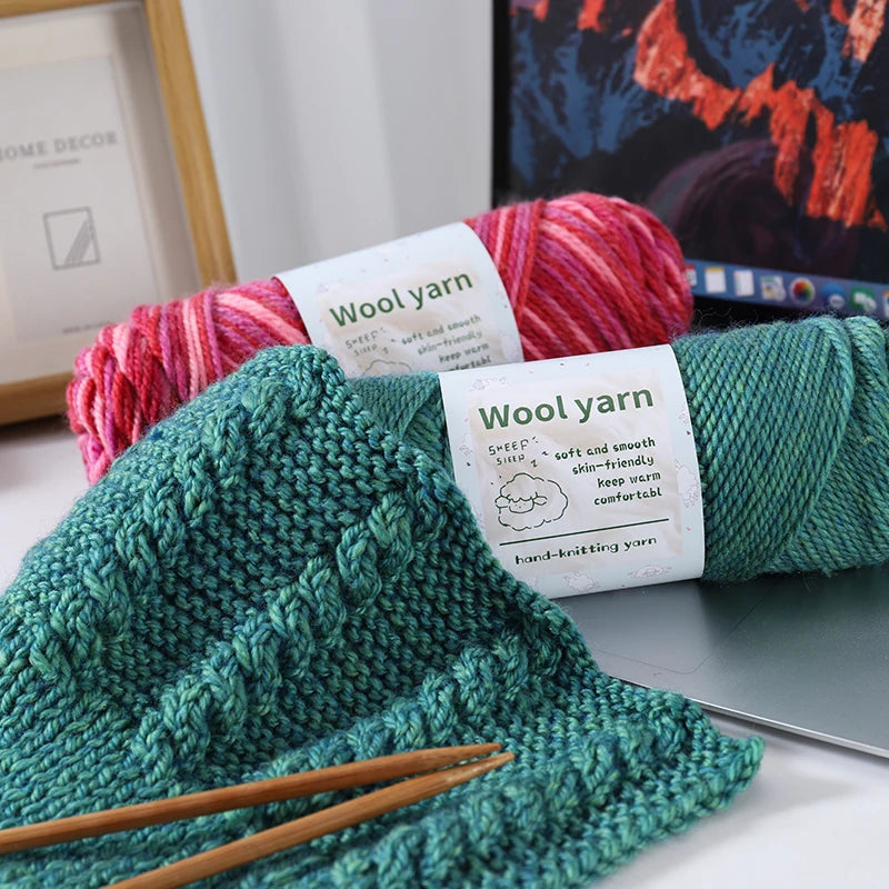 Yarn, Thick Rainbow Gradient for Coats, Scarves, Gloves & Creative Knitwear